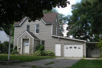 430 4th St SW, Plainview, MN 55964 