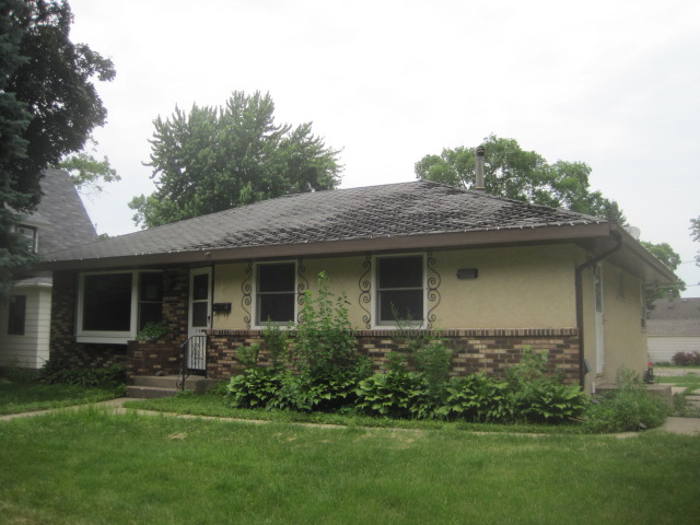 619 3rd Avenue Eas, Shakopee, MN 55379 