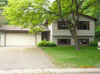 10957 108th Ave N, Maple Grove, MN 55369 