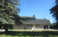 613 Berwood Ave W, Vadnais Heights, MN 55127 