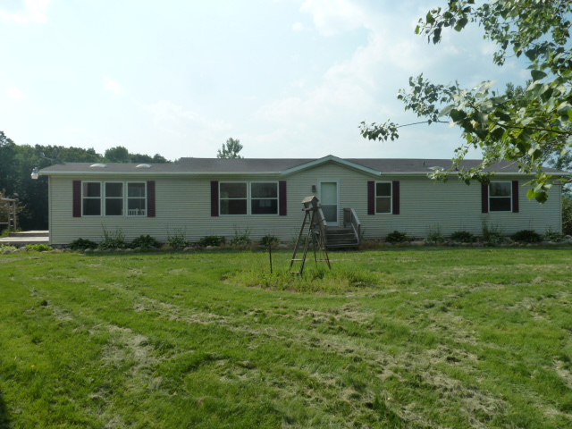 16733 100th Ave, Milaca, MN 56353 