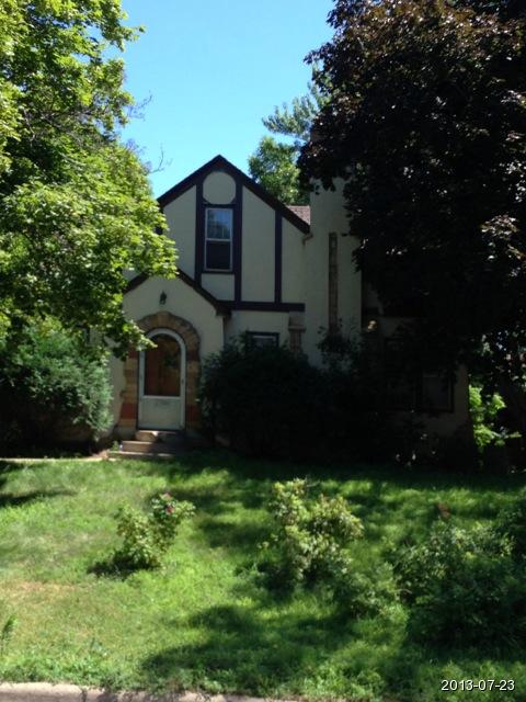 2066 Margaret St N, St  Paul, MN 55109 