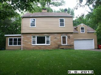 100 Talmadge Wy Ne, Fridley, MN 55432 