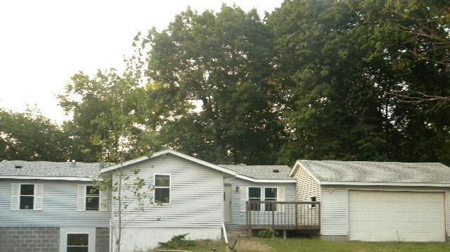 3760 Rush Point Dr, Rush City, MN 55069 