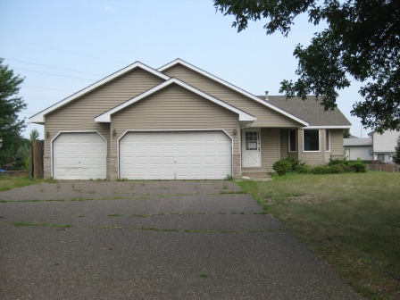 3543 121st Ave NW, Coon Rapids, MN 55433 