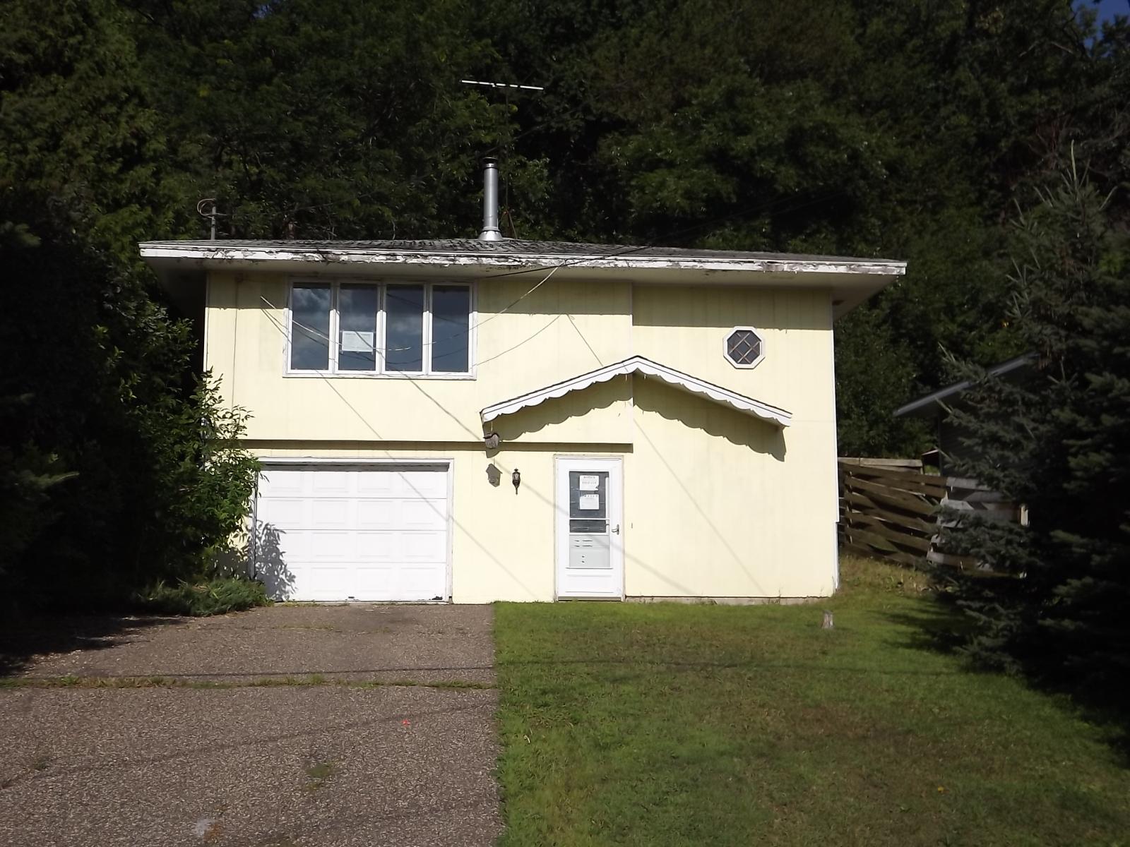 488 Point Douglas R, St Paul, MN 55119 