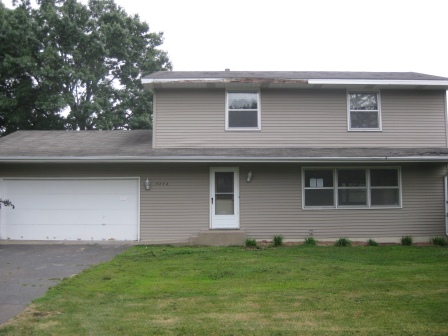 5272 Sunnyside Road, Mounds View, MN 55112 