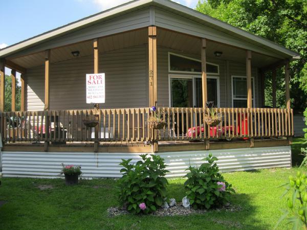 271 Cherry LN., Lino Lakes, MN 55014 