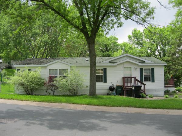 7226 125th St. W., Apple Valley, MN 55124 