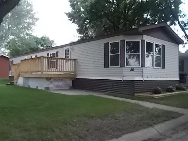 28 Perimeter Drive, Sartell, MN 56377 