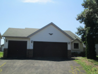 195 37th St W, Hastings, MN 55033 