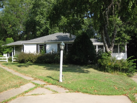 635 Viking Drive E, Saint Paul, MN 55117 