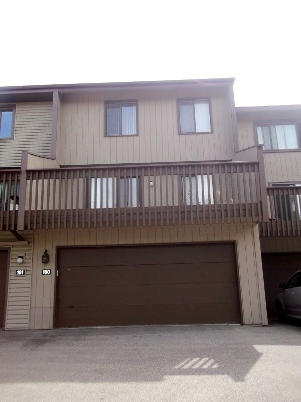 160 River Woods Lan, Burnsville, MN 55337 