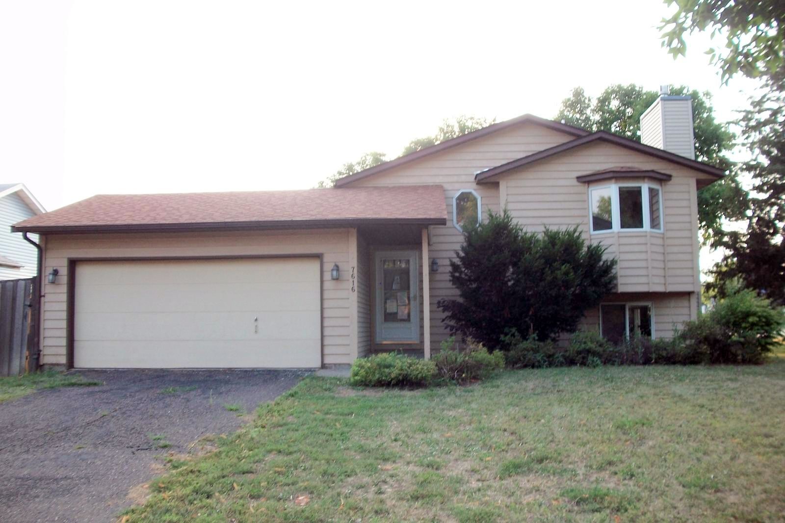 7616 Homestead Aven, Cottage Grove, MN 55016 