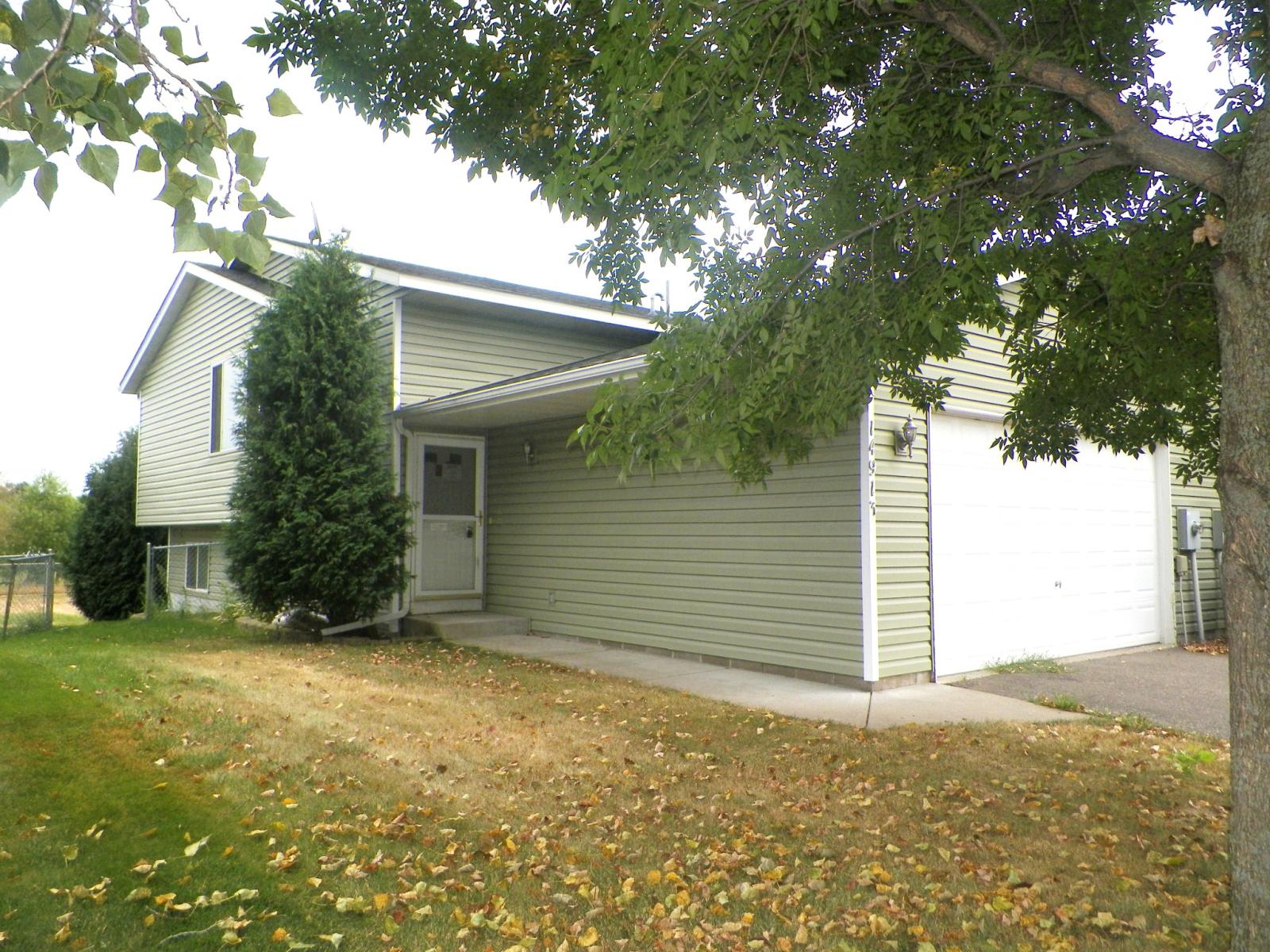 14913 Glenbrook Ave, Hugo, MN 55038 