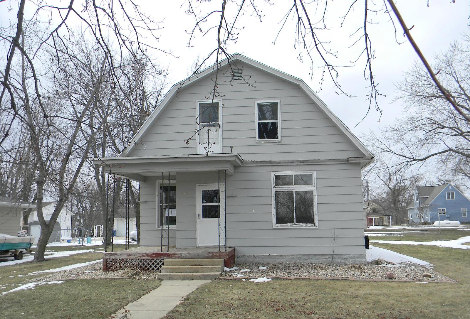 S Central Avenu, Hills, MN 56138 