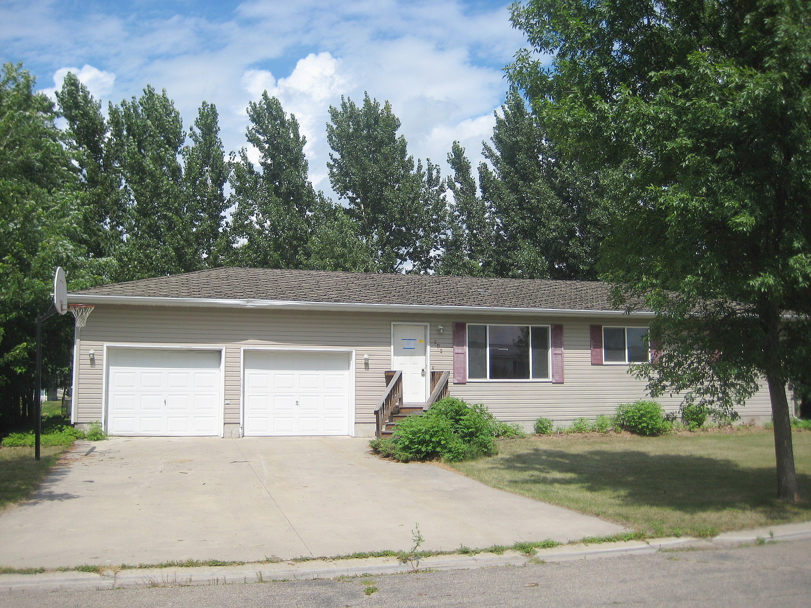10Th, Barnesville, MN 56514 