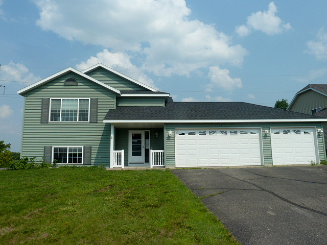 Meadows Dr, Sauk Rapids, MN 56379 