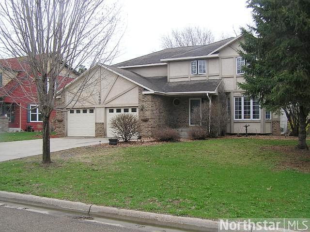 Washington St, Northfield, MN 55057 