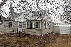 North, Amboy, MN 56010 