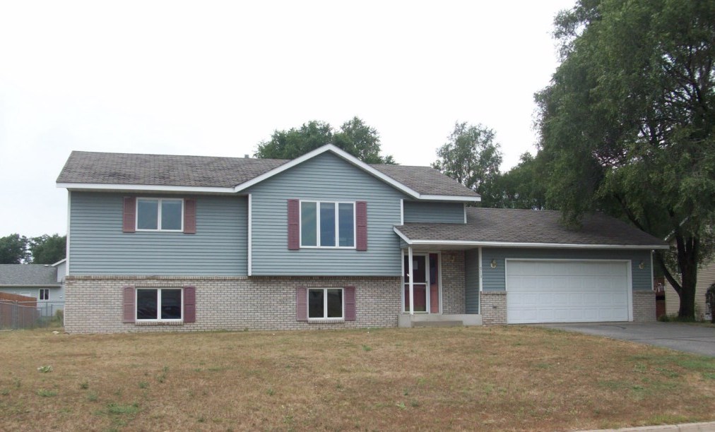 913 5th Ave E, Sartell, MN 56377 