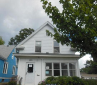 859 Case Ave, St Paul, MN 55106 