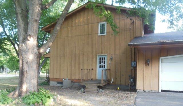 10695 Johnson St, Chisago City, MN 55013 