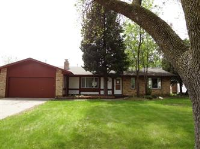 220 Walnut Lane, Apple Valley, MN 55124 