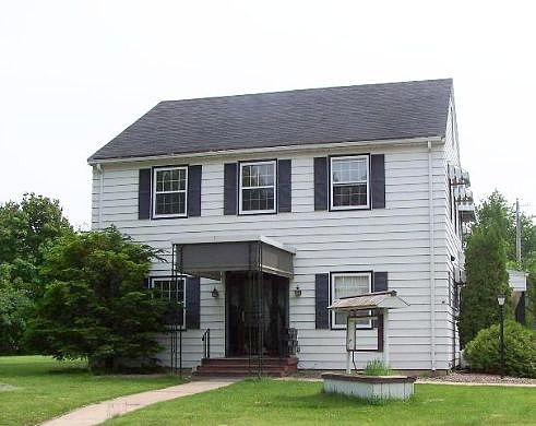 13Th Street, Windom, MN 56101 