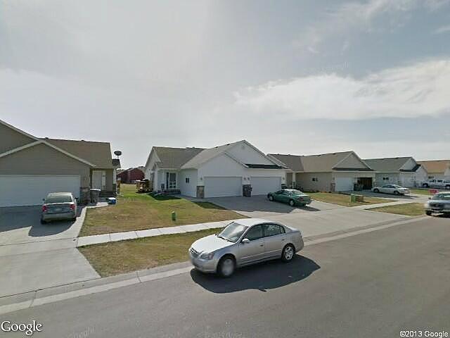 37Th S Ave, Moorhead, MN 56560 