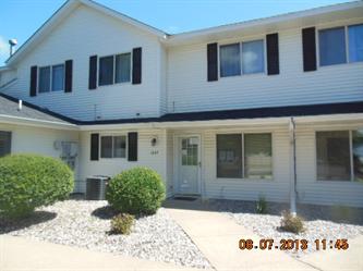 1647 Helmo Avenue No, Oakdale, MN 55128 