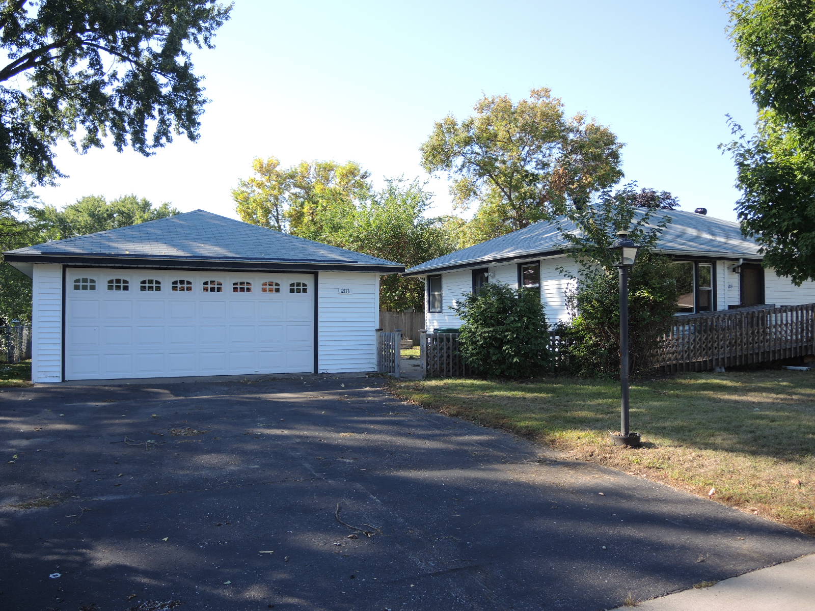 2113 55th Ave N, Brooklyn Center, MN 55430 