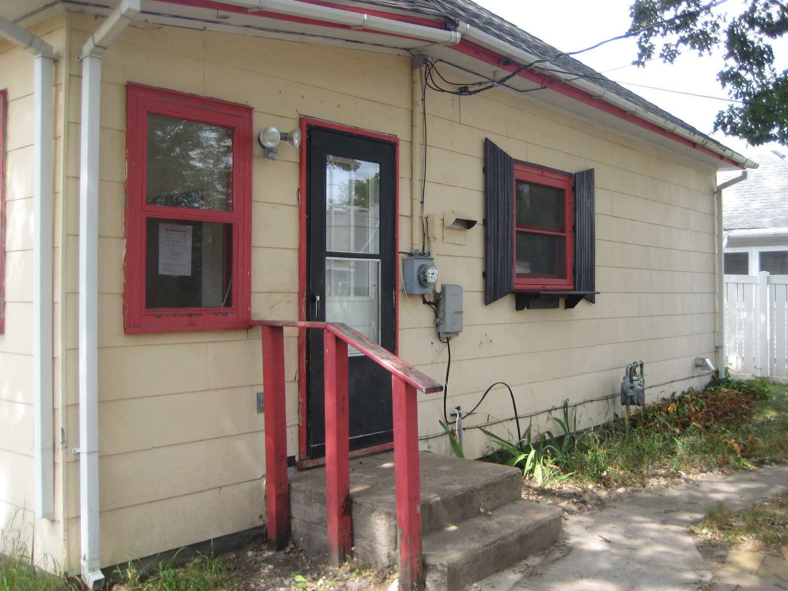 420 SE 6th Street, Staples, MN 56479 