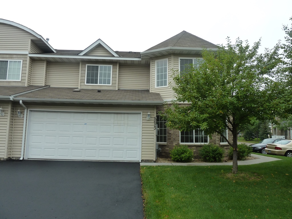 5623 100th Lane N, Brooklyn Park, MN 55443 