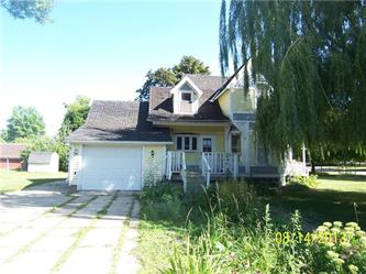 600 Mowbray St, Stewart, MN 55385 