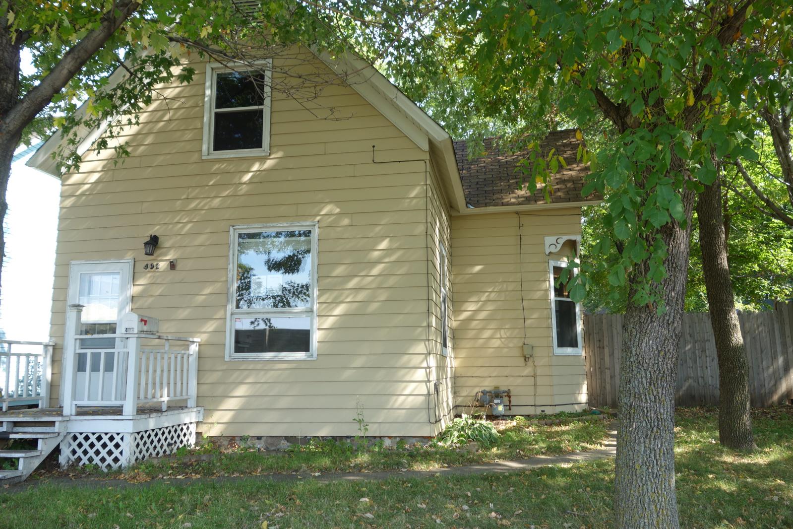 403 Washington Ave S, Hopkins, MN 55343 