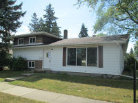 1505 N 13th Ave, Moorhead, MN 56560 