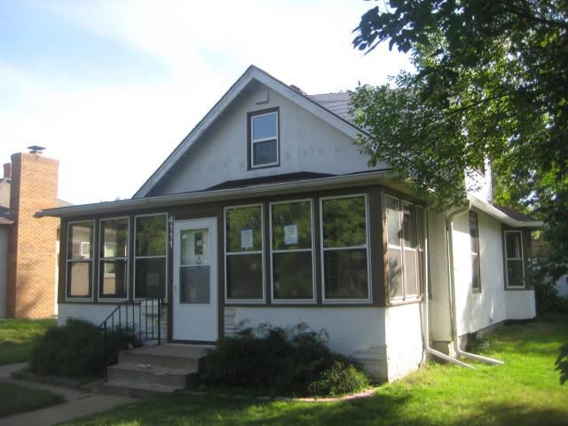 4111 7th St NE, Columbia Heights, MN 55421 