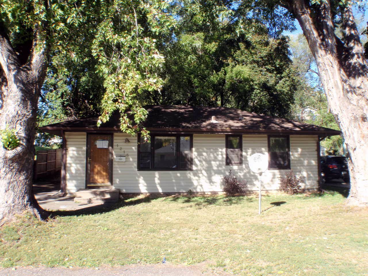 1215 37th Ave NE, Columbia Heights, MN 55421 