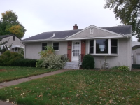 126 Poplar St E, South Saint Paul, MN 55075 