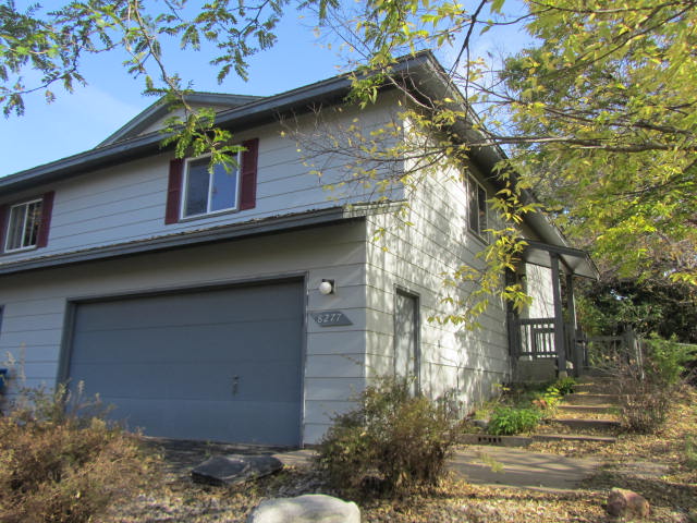 8277 Cypress Lane, Eden Prairie, MN 55347 