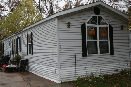 5021 IVY LANE NE, Ham Lake, MN 55304 