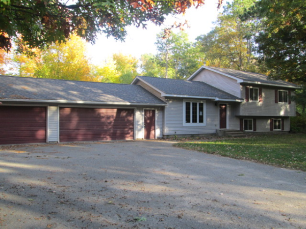 20804 Jackson Ave, Brainerd, MN 56401 