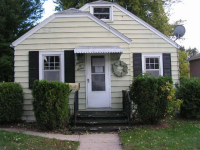 1107 10th Ave SW, Austin, MN 55912 