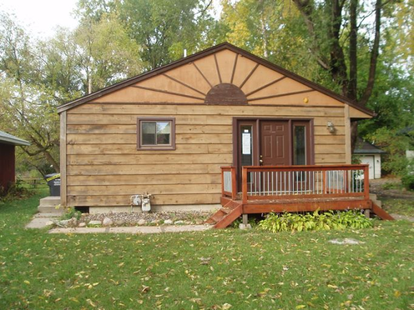 711 Vincent Ave N, Minneapolis, MN 55411 