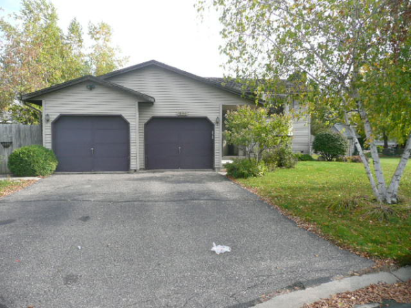 18316 Elm Tree Cir, Farmington, MN 55024 