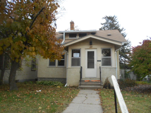 4003 26th Ave S, Minneapolis, MN 55406 