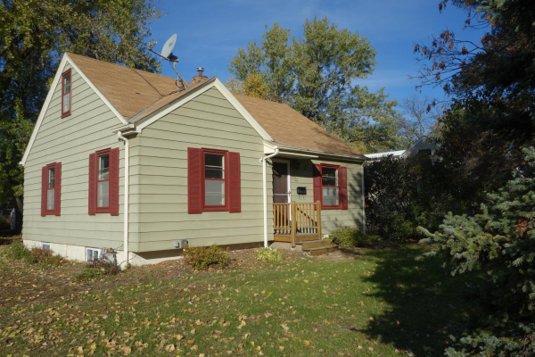 5725 Adair Ave N, Crystal, MN 55429 