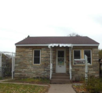 1341 Hazel St N, St Paul, MN 55119 