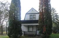 327 E Lake St, Parkers Prairie, MN 56361 